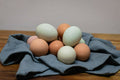 HUEVOS CRIOLLOS caja de 12 huevos