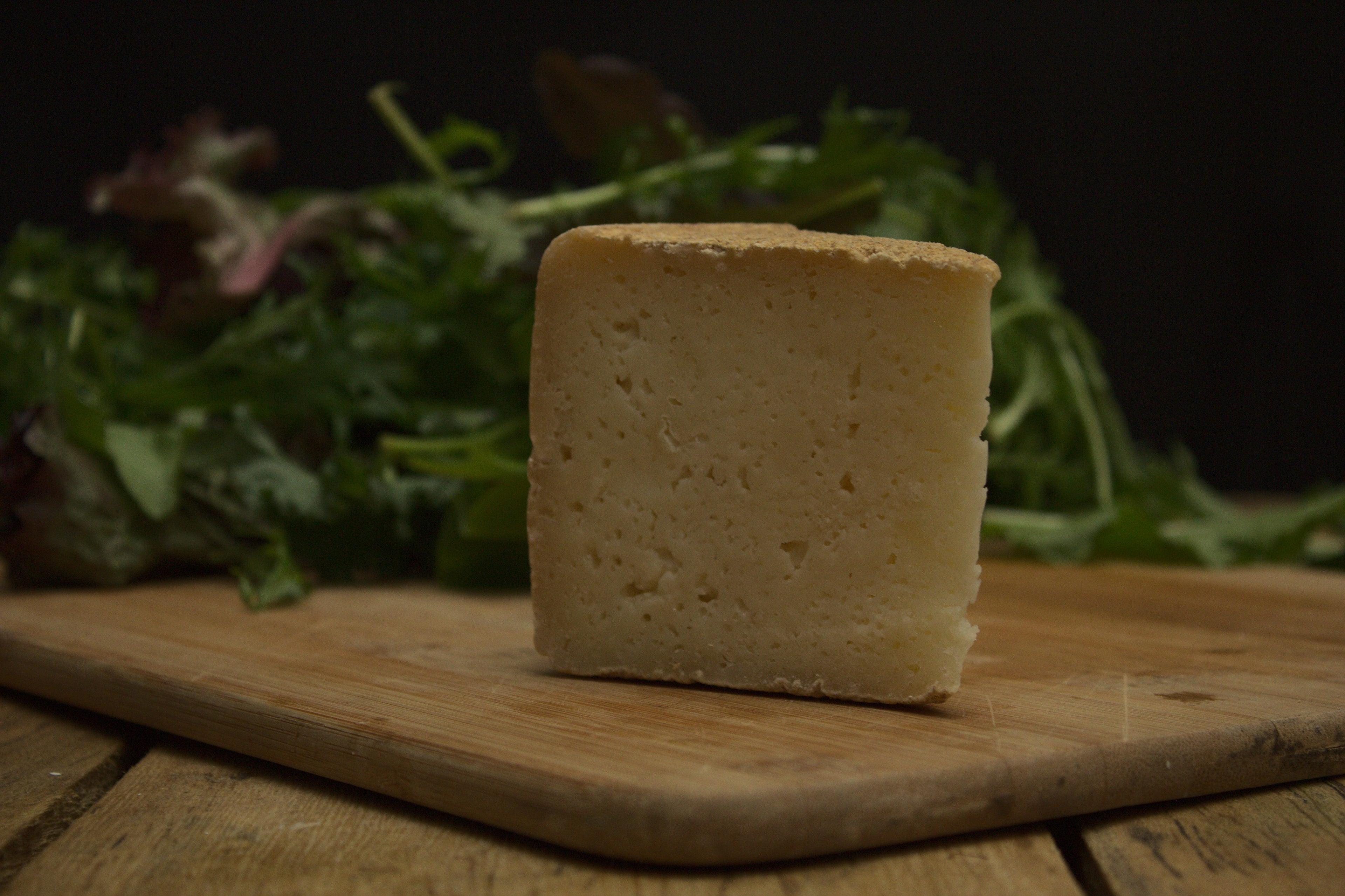 QUESO TOMME (cabra)  ARTESANAL 150 g