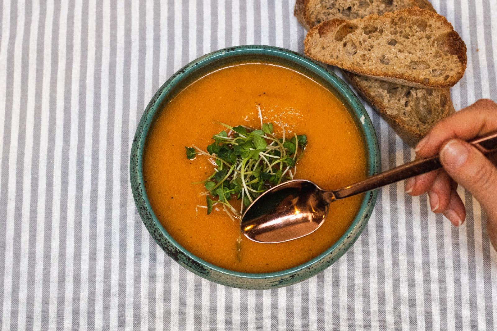 SOPA TOMATE Y ZANAHORIA - 1L